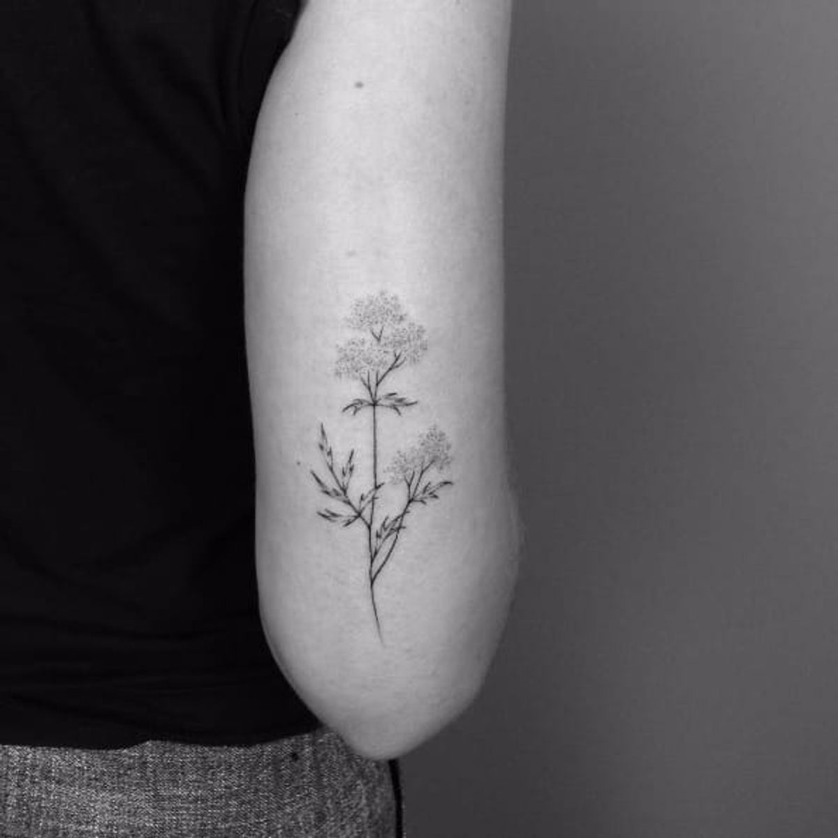 Tattoo uploaded by JenTheRipper • Subtle flower tattoo by Lara Maju # ...