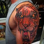 Majestic looking tiger head tattoo by Sam Clark. #tiger #neotraditional #tigerhead #samclark