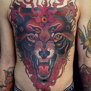 A phenomenal chest tattoo by the talented Diego Apu. (Via IG - diegoapu) #animal #creature #neotraditional #diegoapu