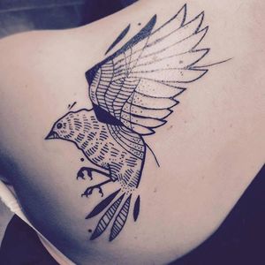 Bird tattoo by Guga Scharf #birdtattoo #GugaScharf #linework