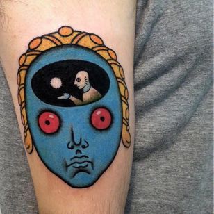 Fantastic Planet tattoo por Bouits #Bouits #movietattoos #color #newtraditional #cartoon #animation #French #film #fantasticplanet #scifi #aliens #Extraterrestrial #laplanetesauvage #portrait #tattoooftheday