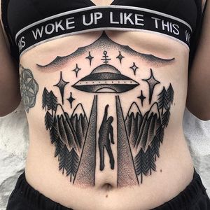 UFO Tattoo by Vinny Morris #ufo #ufotattoo #traditionalufo #traditional #traditionaltattoo #traditionaltattoos #traditionalartist #besttraditional #VinnyMorris