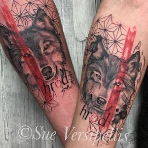 Wolf Tattoo by Sue Versipellis #matchingtattoos #couplestattoos #couple #SueVersipellis