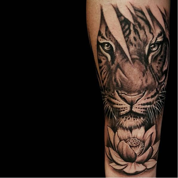 Tiger Wrist Tattoo  Best Tattoo Ideas Gallery