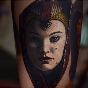 Queen Amidala tattoo by Nikko Hurtado. #NikkoHurtado #portrait #colorrealism #hyperrealism #starwars #padme #padmeamidala #queenamidala