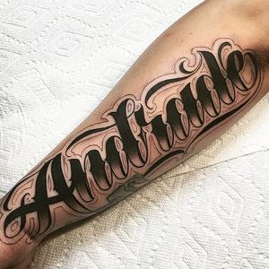 Andrade Tattoo by Saul Lira #script #scripttattoo #lettering #letteringtattoo #letteringtattoos #customlettering #scriptartist #LAtattoos #SaulLira