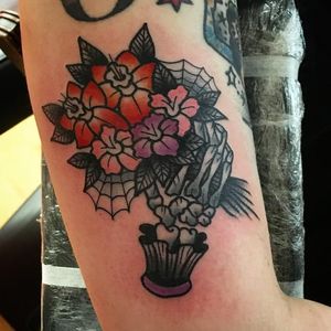 Skeleton hand flower tattoo by Just Jen #hand #flower #bouquet #bunchofflowers #floral #skeleton
