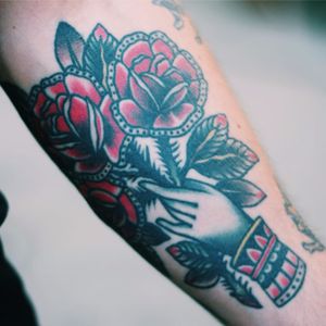 Traditional hand rose tattoo #hand #rose #traditional #flower #color #streetstyle #TattooStreetStyle