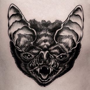 Un busto muy oscuro de un murciélago vampiro de Ilja Hummel (IG— iljahummel).  #negro #ilustrativo #IljaHummel #vampyrbat