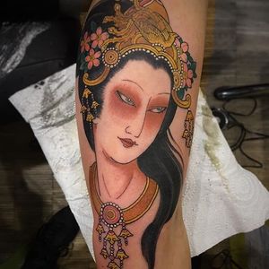 Japanese-inspired tattoo by Claudia de Sabe #Japaneseinspired #ClaudiadeSabe