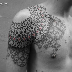 Geometric tattoo by Pierluigi Cretella #PierluigiCretella #geometric #dotwork #sacredgeometry #ornamental