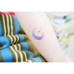 Pastel Crescent and Stars by Banul (via IG-tattooist_banul) #pastel #moon #space #delicate #tiny #Banul