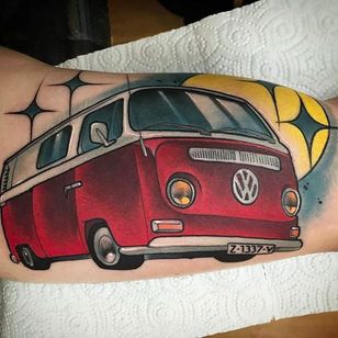 Cool Van Tattoo por Eric Moreno @ericmoren0