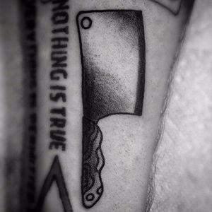 Cleaver Tattoo by Simon Velez #cleaver #knife #knifetattoos #butcher #SimonVelez