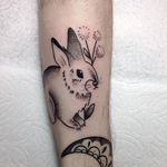 Bunny blackwork tattoo by Kiki B. #bunny #rabbit #cute #bunnytattoo #blackwork #dotwork #KikiB