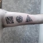 Abstract tattoo by Gus Gribouille #GusGribouille #doodle #abstract #graphic #blackwork