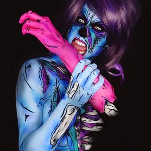Cannibalism by Corie Willet (via IG-twistinbangs) #MUA #makeupartist #bodypaint #monster #zombie #Halloween #coriewillet