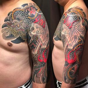 Insane dragon added to the existing tiger tattoo. Beautiful work by Ryo Niitsuma. #RyoNiitsuma #DMStattoo #JapaneseTattoo #horimono #dragon #tiger #japanese