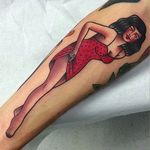 Girl Tattoo by La Dolores @LaDoloresTattoo #Ladolorestattoo #Traditional #Black #Red #Girl #Lady #Vintage #Madrid #Spain