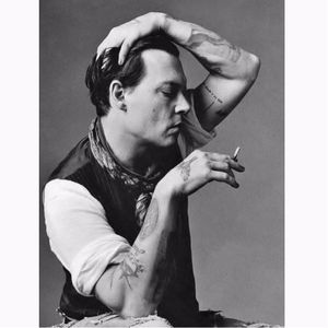 And of course, Johnny Depp is not without his own super hot and cool sexy tattoos. Johnny Depp tattoos for life. #johnnydepp #johnnydepptattoos #bestactor #goodactor