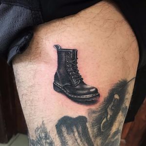 Dr Martens givin you the boot by Dan Smith #DanSmith #Dansmithism #drmartens #boot #blackandgrey #blackwork #realism #realistic #punk #tattoooftheday