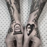 Thumb Tattoos by Mike Shaw #Blackwork #BlackworkTattoos #TraditionalBlackwork #BlackworkArtists #BlackInk #OldSchoolTattoos #TraditionalTattoos #MikeShaw