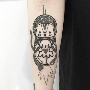 Space kitty and friend Tattoo by @Hugotattooer #Hugotattooer #Black #Blackwork #Linework #Lineworktattoos #Blackworktattoos #Blacktattoos #Seoul #Korea #Kitty #Cat