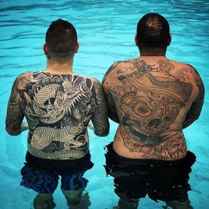 Backpieces by Frederico Ferroni on Eddie Saraiva and Alex Moretti #FedericoFerroni #sundayfunday #poolday #bbq #thesolidink #japanese #irezumi #wip #solidink #ferronitattoos #tattoooftheday