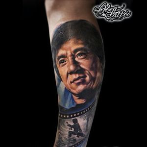 An amazing color portrait of Jackie Chan by Oleg Shepelenko (IG—olegtattoo). #color #JackieChan #kungfu #OlegShepelenko #portrait