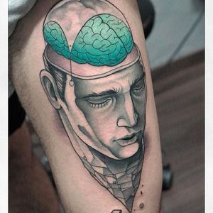 Man's Brains Tattoo by Gianpiero Cavaliere @Struggle4pleasure #GianpieroCavaliere #Neotraditional #Oddtattoo #Voidtattoostudio #Torino #Man #Gentleman #Brains