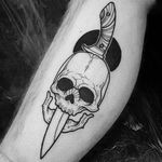 Knife and Skull Tattoo by Matt Pettis @Matt_Pettis_Tattoo #MattPettis #MattPettisTattoo #Black #Blackwork #Blacktattoo #Blacktattoos #London #Knife #Skull #btattooing #blckwrk