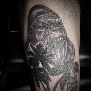 Angry black and grey beast, by Anthony Cot #AnthonyCot #GorillaTattoo #gorilla #blackandgrey