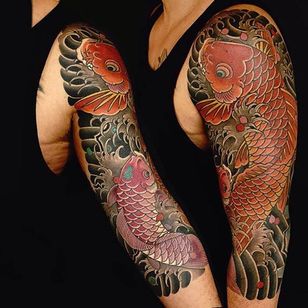 Tatuaje Koi por Damien Rodriguez #Japanesetattoo #Japanese #AsianTattoos #DamienRodriguez