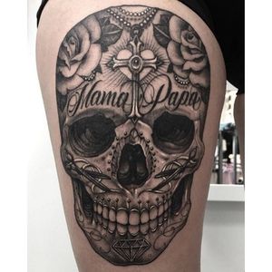 Sugar skull tattoo by Andy Blanco. #sugarskull #dayofthedead #skull #blackandgrey