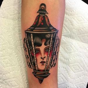 Lantern Lady Tattoo by Ivan Antonyshev #IvanAntonyshev #traditionalwoman #Traditional #Girl #Woman #Mainstaytattoo #Austin #Lantern