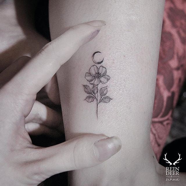 50 Adorable Micro Tattoos by Juan Blat  TattooAdore