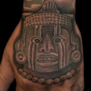 Xipe Totec, the Aztec god to whom prisoners were sacrificed, by Goethe (IG—tattoosbygoethe). #blackandgrey #Goethe #Mesoamerican #neoAzteca #preHispanic #realism #statuesque #XipeTotec