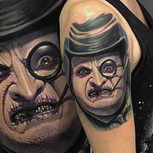 Penguin Tattoo by David García #thepenguin #penguin #batman #batmanink #dannydevito #batmancomic #comics #portrait #DavidGarcia