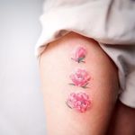 Floral tattoo by G. NO #flower #flowers #floral #pink #fineline #minimalist #minimalism #minimalistic #gnotattoo #watercolor #GNO