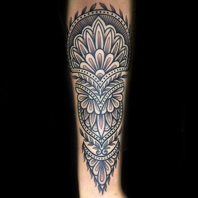 Ornamental patterns by Ash Hochman #AshHochman #blackandgrey #ornamental #pattern #tattoooftheday