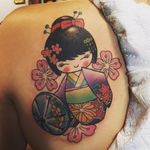 Adorable kokeshi tattoo by Valerie Noda #kokeshi #japanesedoll #ValerieNoda #doll #tradition #japanesetradition