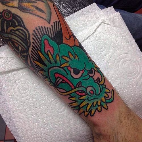 Solid and vibrant Dragon head tattoo done by Koji Ichimaru. Photo: Koji Ichimaru #dragonhead #dragon #tattoo #kojiichimaru #traditional #japanese