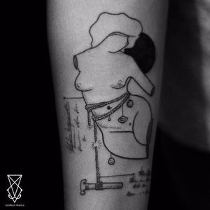 Tattoo por Andreas de França! #AndreasdeFrança #tatuadoresbrasileiros #tattoobr #tatuadoresdobrasil #blackwork #manequim #mulher #Woman #sistemasolar #solarsystem