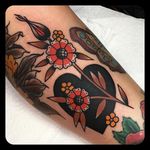 Black Heart and Autumnal Blooms by Leonie New (via IG-leonienewtattoos) #leonienew #traditional #color #girly #pretty #ChapelTattoo