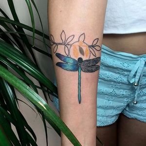 Conceptual dragonfly tattoo by Gülşah Karaca. #GulsahKaraca #illustrative #graphic #technicolor #trippy #geometric #dragonfly #galaxy