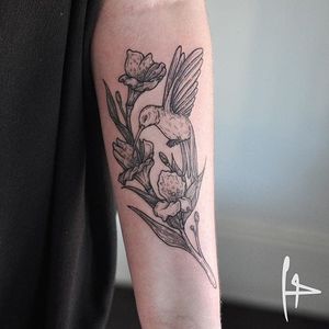 Detailed linework flowers and hummingbird tattoo by Harry Plane. #linework #blackwork #flowers #bird #hummingbird #HarryPlane