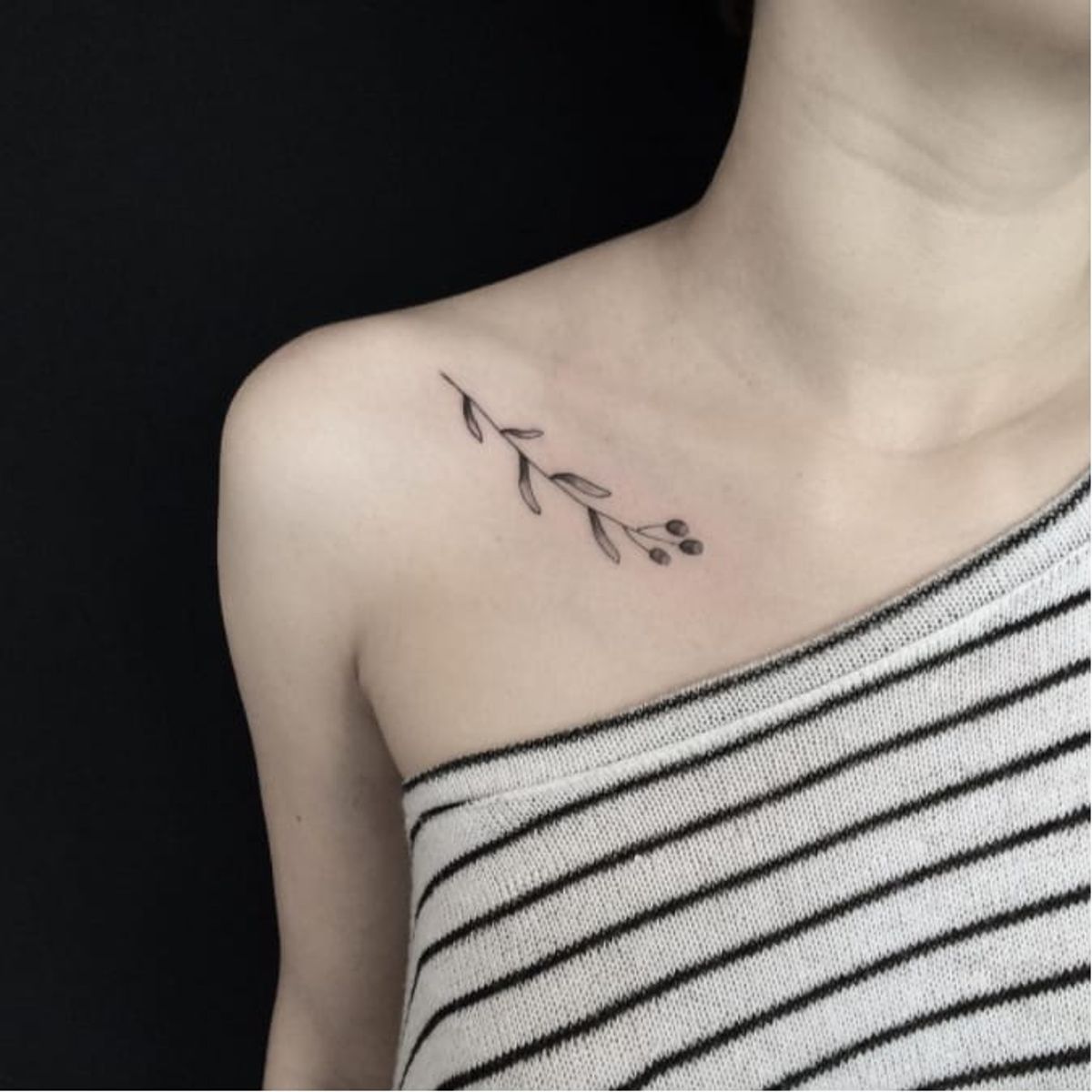 Tattoo uploaded by Kerti Suur • Blackwork immortelle by Mary ...