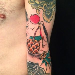 Pineapple bird tattoo by Knarly Gav #KnarlyGav #seagull #pineapple #beach (Photo: Instagram)
