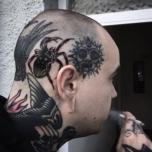 Head tattoos are just plain badass. Tattoo by Aaron Breeze #AaronBreeze #neotraditional #traditional #LifeAndDeathTattoo #blackworker #spider #headtattoo