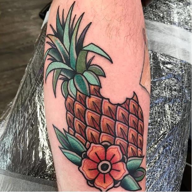 Traditional Pineapple by Cassie LaFave TattooNOW